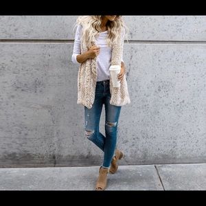 Super Cute Sherpa Hoodie Vest 🍂